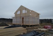 Фото со стройплощадок - Каркасный дом 8х10 м.