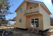 Фото со стройплощадок - Каркасный дом 8х9,5 м.
