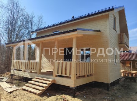 Фото со стройплощадок - Каркасный дом 8х9,5 м.