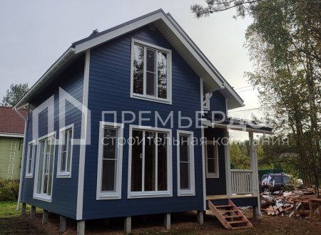 Фото со стройплощадок - Каркасный дом 7,5х7,5 м.