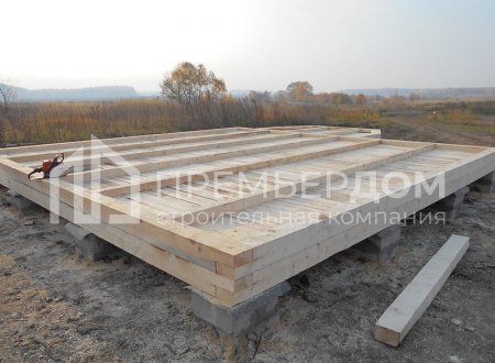 Фото со стройплощадок - Дом 6х6 с эркером