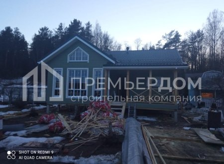 Фото со стройплощадок - Каркасный дом 8х9 м.