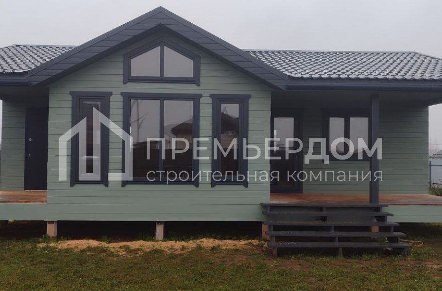 Фото со стройплощадок - Дом из бруса 8,5х11 м.