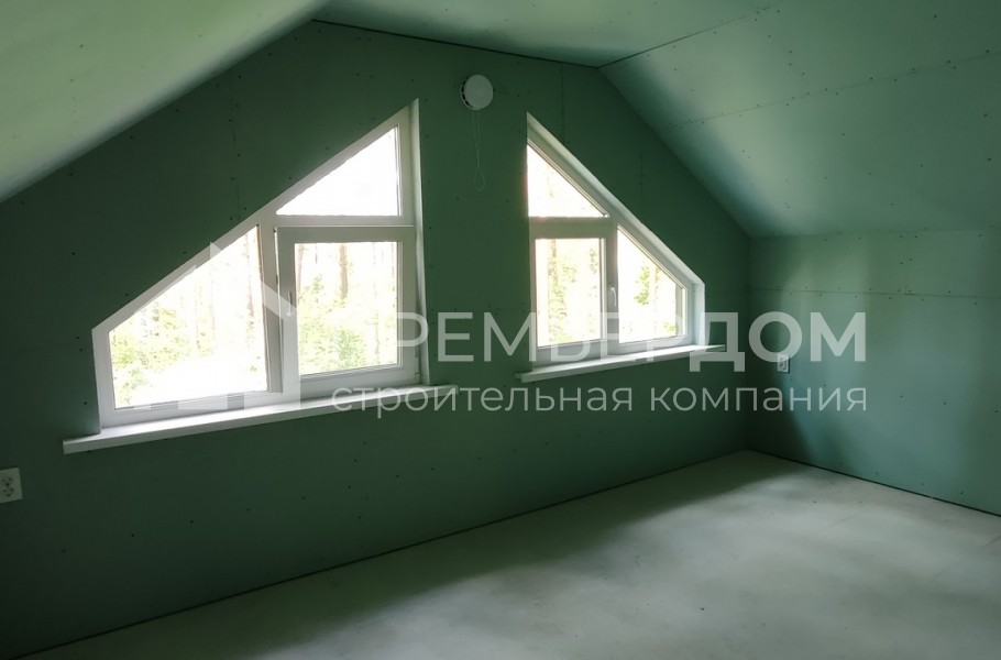 Фото со стройплощадок - Каркасный дом 9,5х10 м.