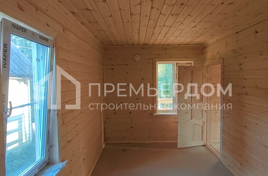 Фото со стройплощадок - Каркасный дом 9х10,2 м.