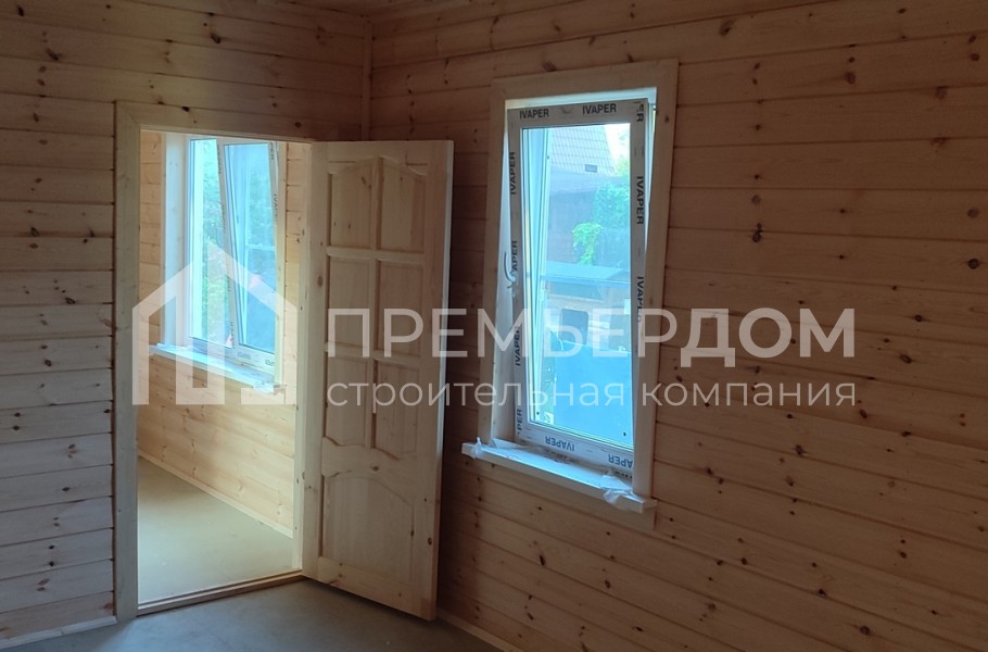 Фото со стройплощадок - Каркасный дом 9х10,2 м.