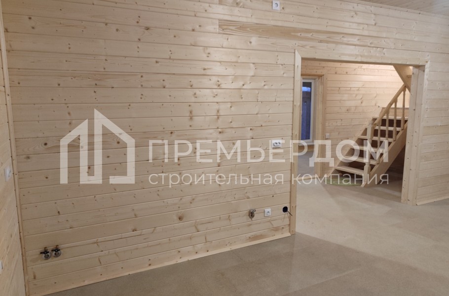 Фото со стройплощадок - Каркасный дом 8х8,5 м.