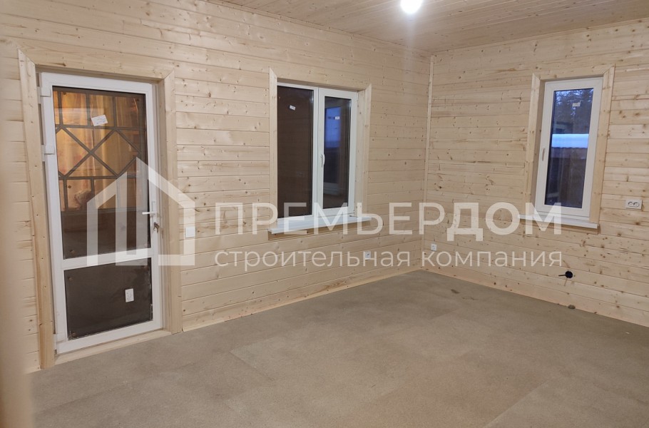 Фото со стройплощадок - Каркасный дом 8х8,5 м.