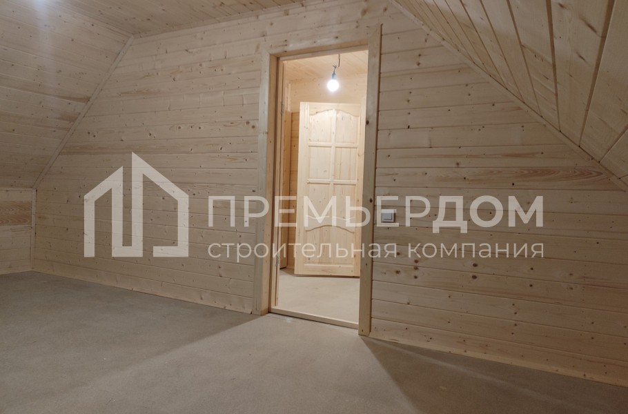 Фото со стройплощадок - Каркасный дом 8х8,5 м.