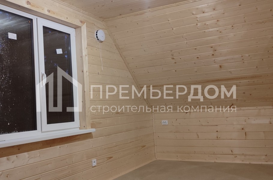 Фото со стройплощадок - Каркасный дом 8х8,5 м.