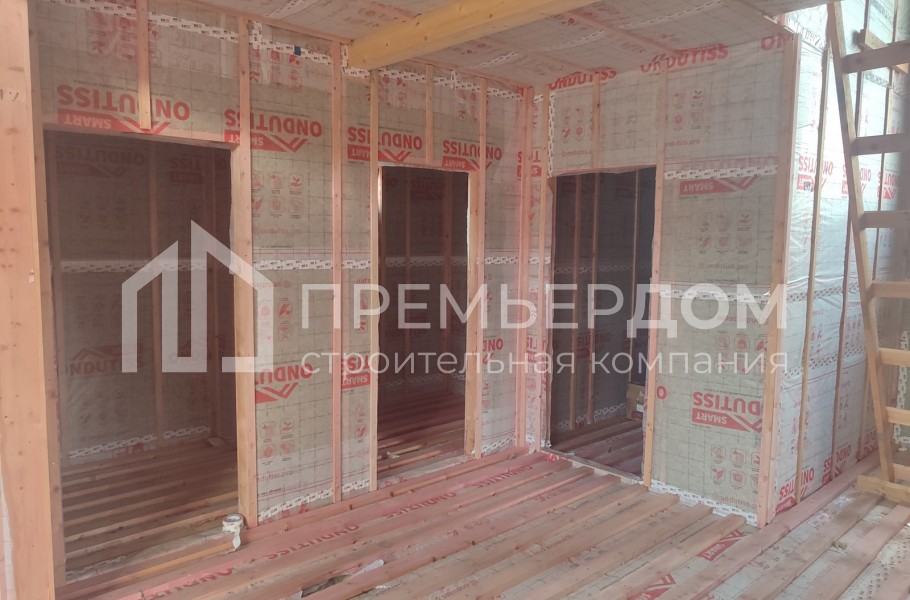 Фото со стройплощадок - Каркасный дом 9,5х13 м.