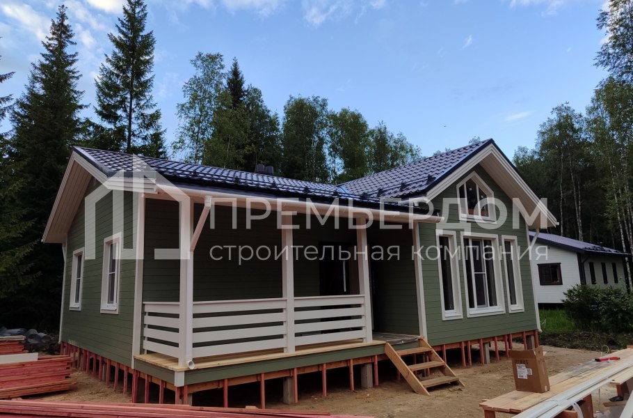Фото со стройплощадок - Каркасный дом 9х10 м.