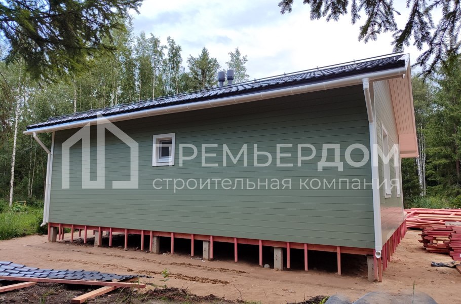 Фото со стройплощадок - Каркасный дом 9х10 м.