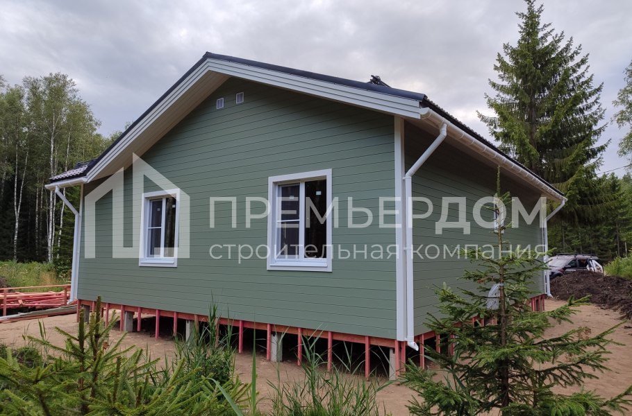 Фото со стройплощадок - Каркасный дом 9х10 м.