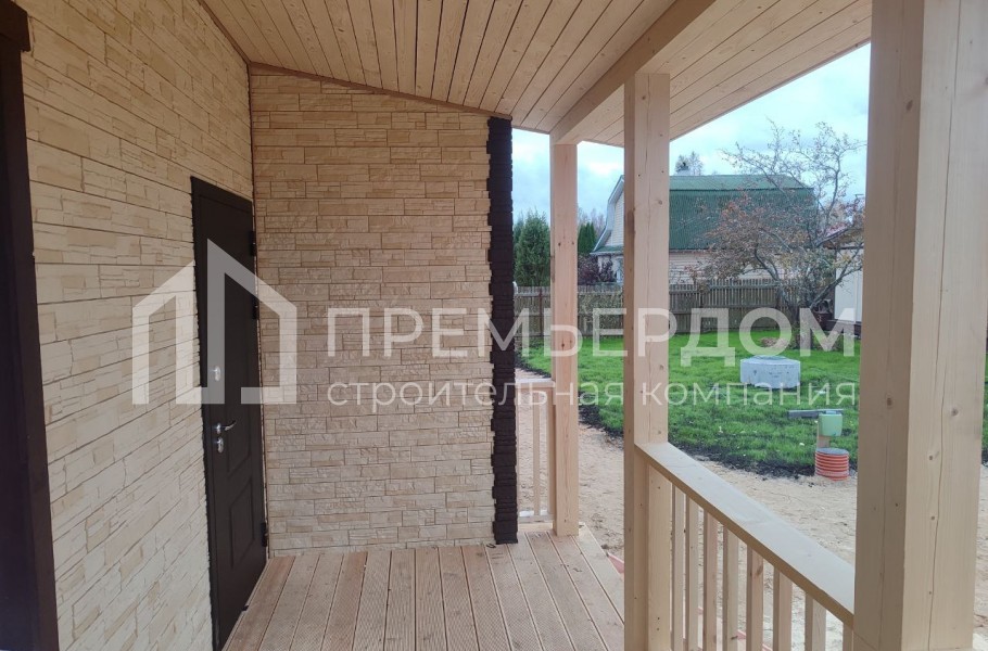 Фото со стройплощадок - Каркасный дом 8,5х9 м.