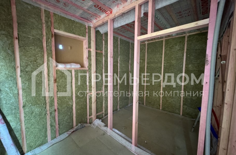 Фото со стройплощадок - Каркасный дом 10х11 м.