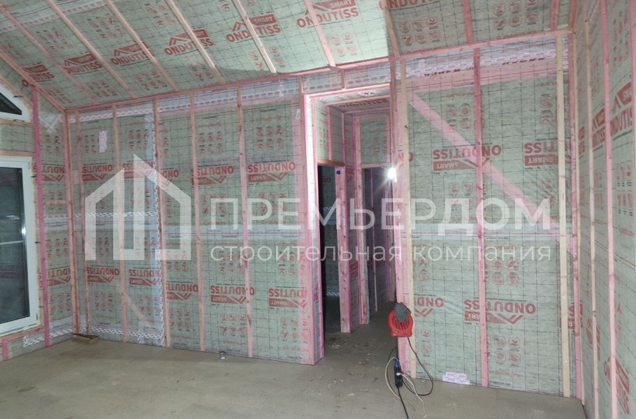 Фото со стройплощадок - Каркасный дом 9х12 м.