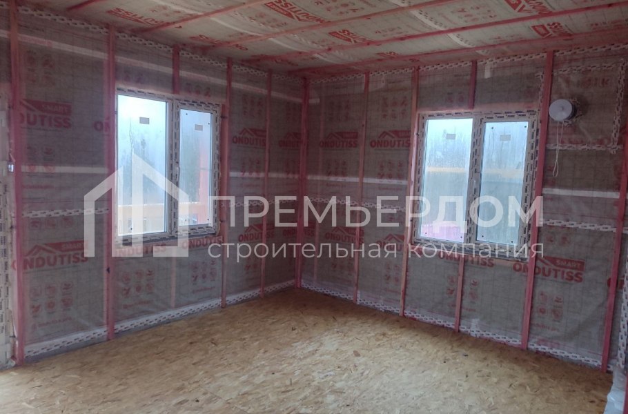Фото со стройплощадок - Каркасный дом 10х10 м.