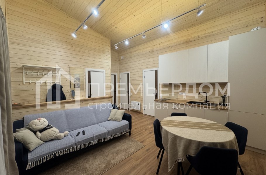 Фото со стройплощадок - Каркасный дом 10х11 м.