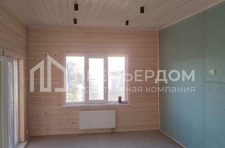 Фото со стройплощадок - Каркасный дом 11,7х11,5 м.