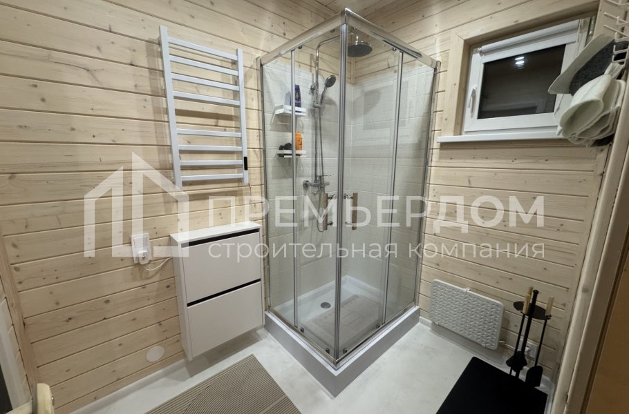 Фото со стройплощадок - Каркасный дом 10х11 м.