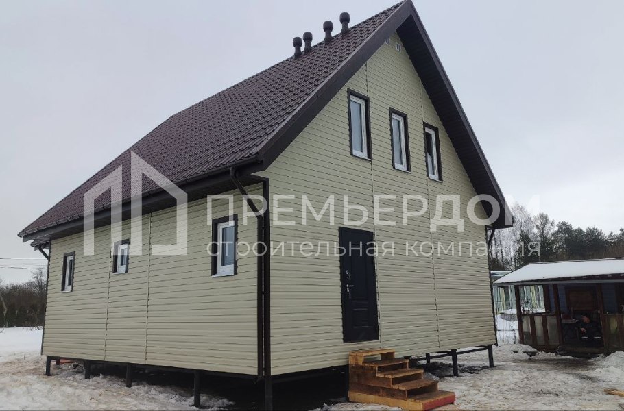 Фото со стройплощадок - Каркасный дом 8х11 м.