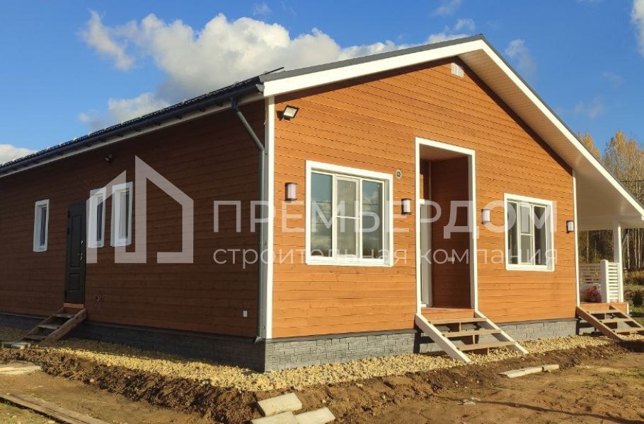 Фото со стройплощадок - Каркасный дом 11,7х11,5 м.