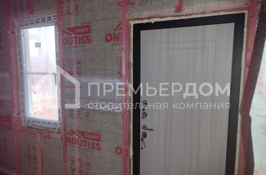 Фото со стройплощадок - Каркасный дом 10х10 м.