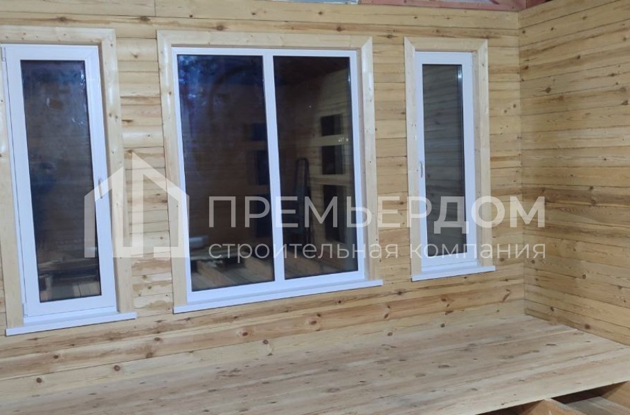 Фото со стройплощадок - Дом из бруса 8,5х11 м.