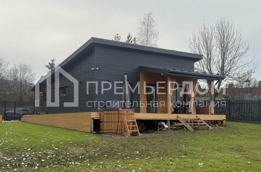 Фото со стройплощадок - Каркасный дом 10х11 м.