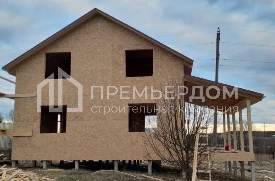 Фото со стройплощадок - Каркасный дом 8,5х8,5 м.