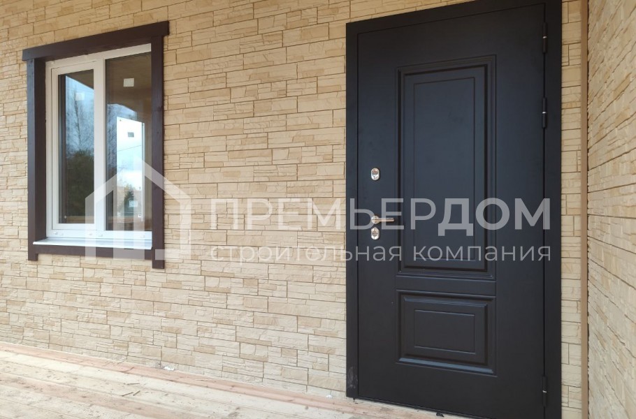 Фото со стройплощадок - Каркасный дом 8,5х9 м.