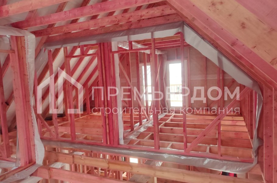 Фото со стройплощадок - Каркасный дом 8х11 м.