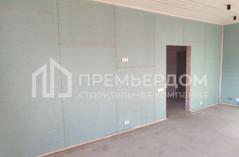 Фото со стройплощадок - Каркасный дом 11,7х11,5 м.