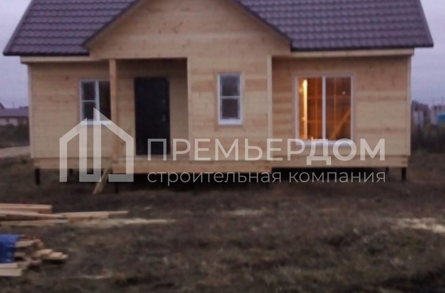 Фото со стройплощадок - Каркасный дом 9.5х10 м.