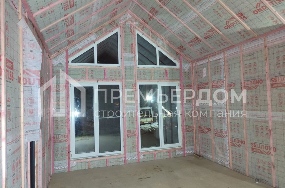 Фото со стройплощадок - Каркасный дом 9х12 м.