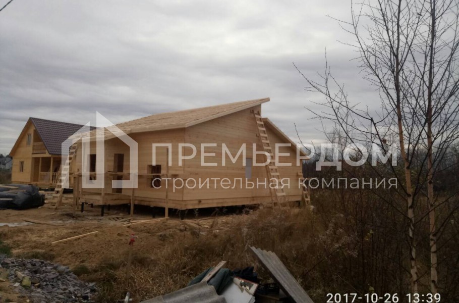 Фото со стройплощадок - Каркасный дом 9.5х11 м.