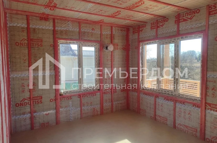 Фото со стройплощадок - Каркасный дом 8х11 м.