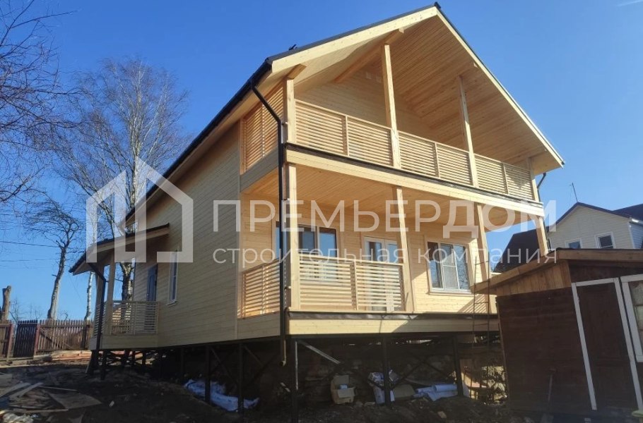 Фото со стройплощадок - Каркасный дом 8х11 м.