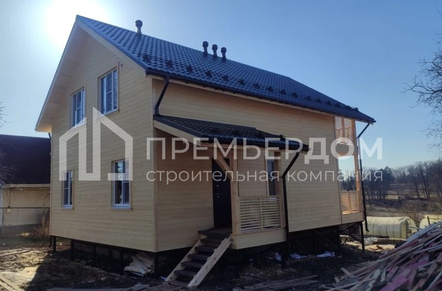 Фото со стройплощадок - Каркасный дом 8х11 м.