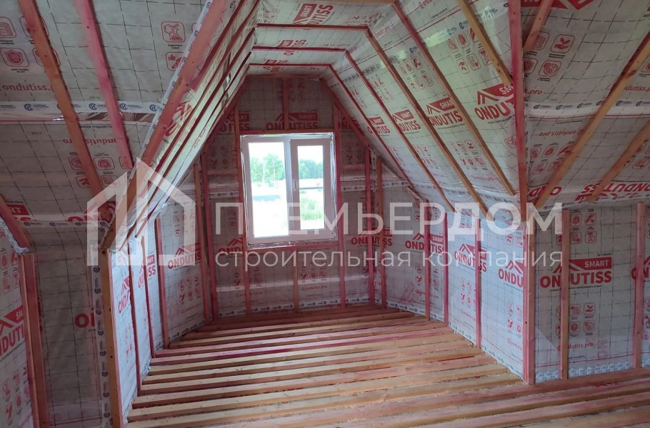 Фото со стройплощадок - Каркасный дом 7,5х10,5 м.