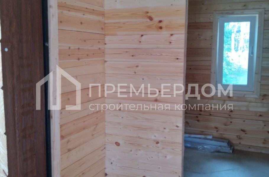 Фото со стройплощадок - Каркасный дом 6×8 с террасой