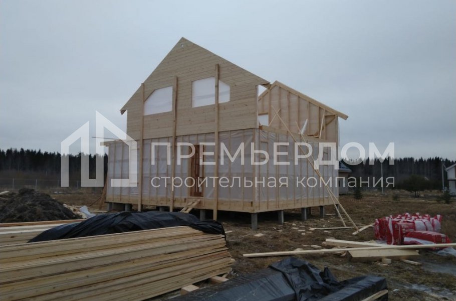 Фото со стройплощадок - Каркасный дом 8х10 м.