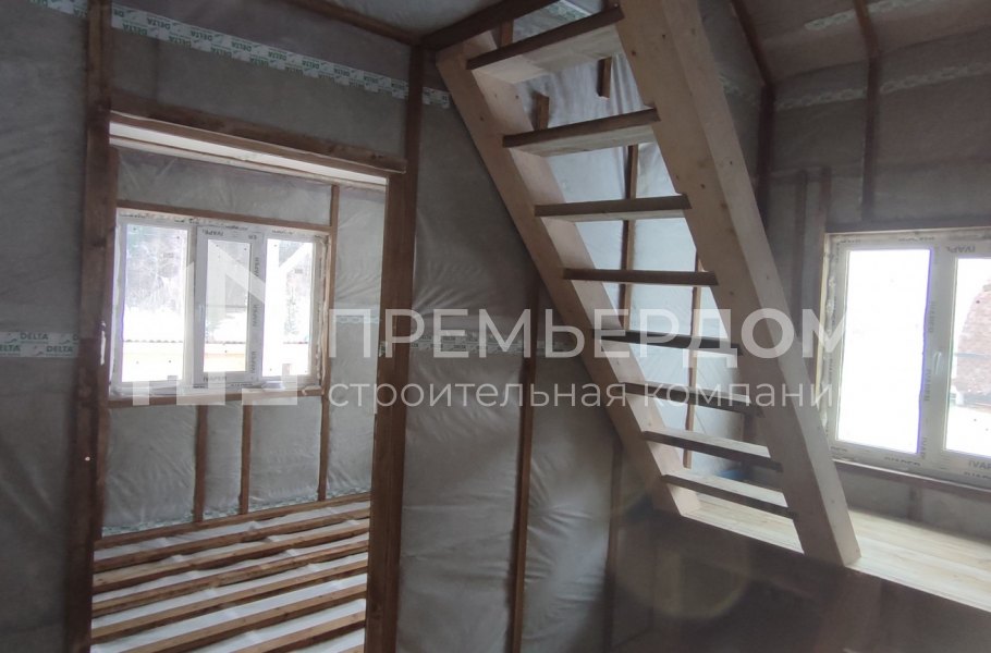 Фото со стройплощадок - Каркасный дом 8х10 м.