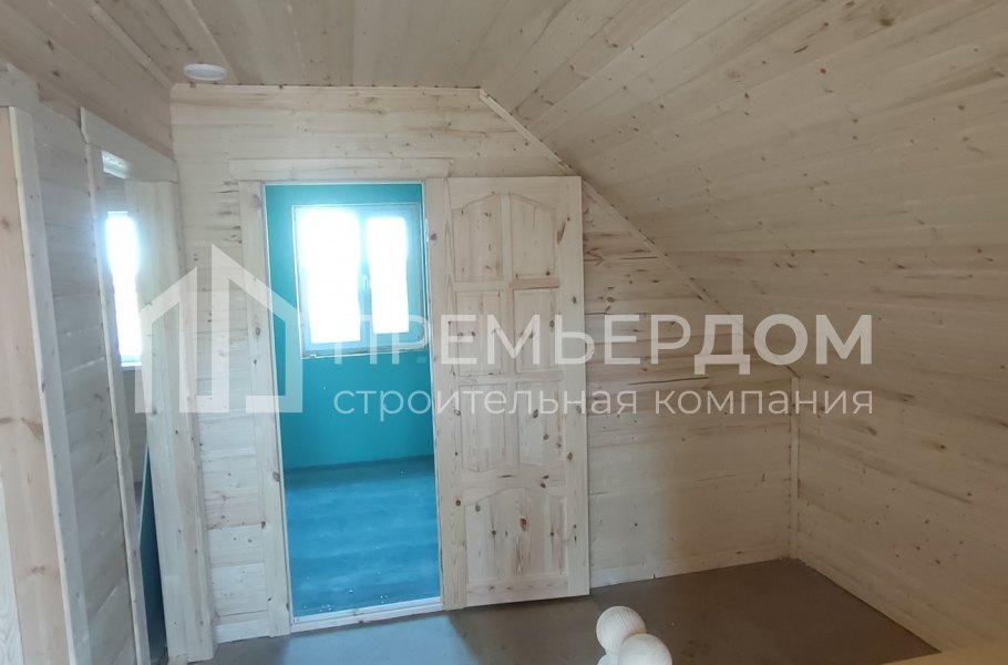 Фото со стройплощадок - Каркасный дом 8х8 м.