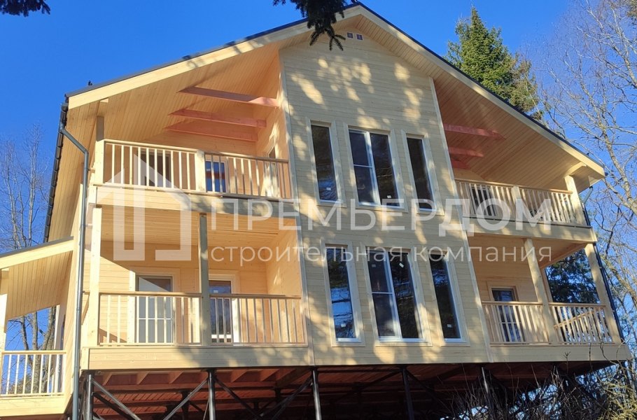 Фото со стройплощадок - Каркасный дом 9х12 м.