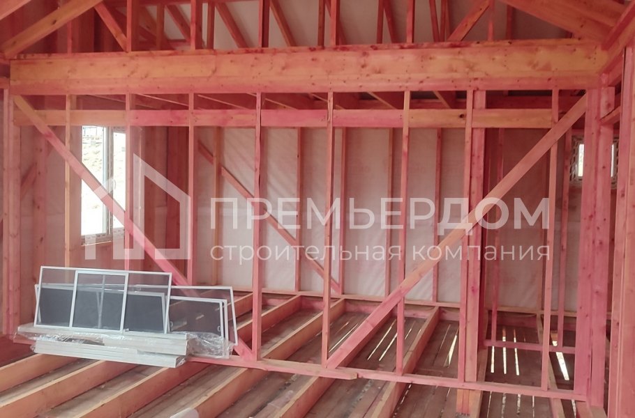 Фото со стройплощадок - Каркасный дом 10х12 м.