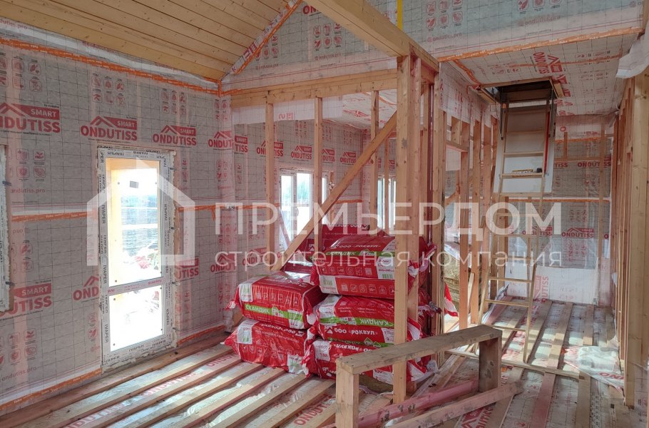 Фото со стройплощадок - Каркасный дом 7,6х11,7 м.