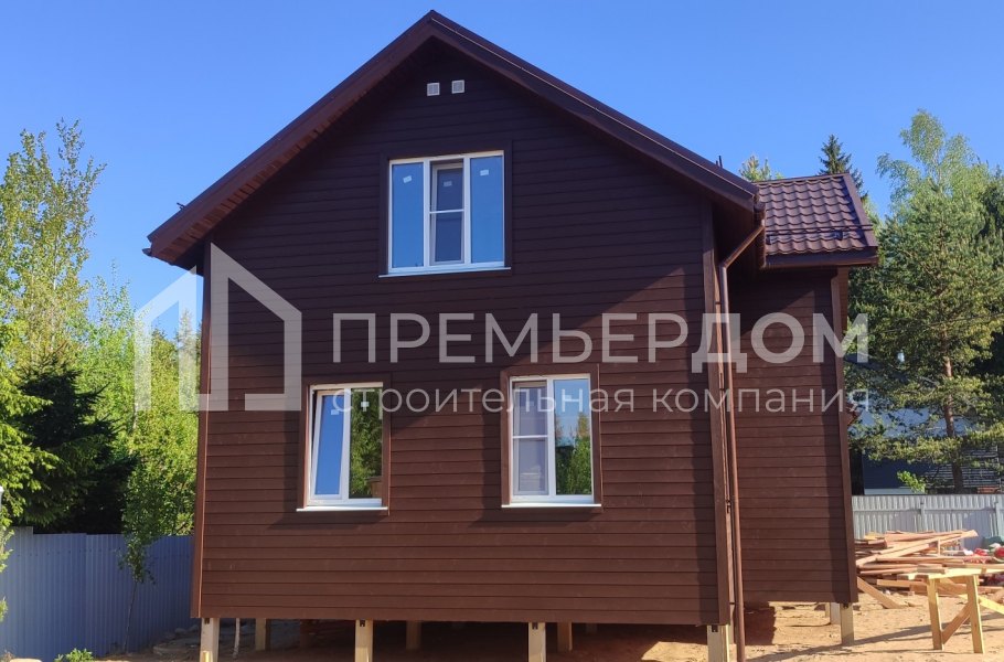 Фото со стройплощадок - Каркасный дом 10х7,5 м.