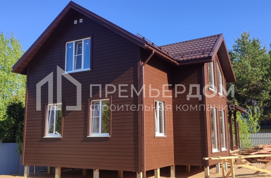 Фото со стройплощадок - Каркасный дом 10х7,5 м.